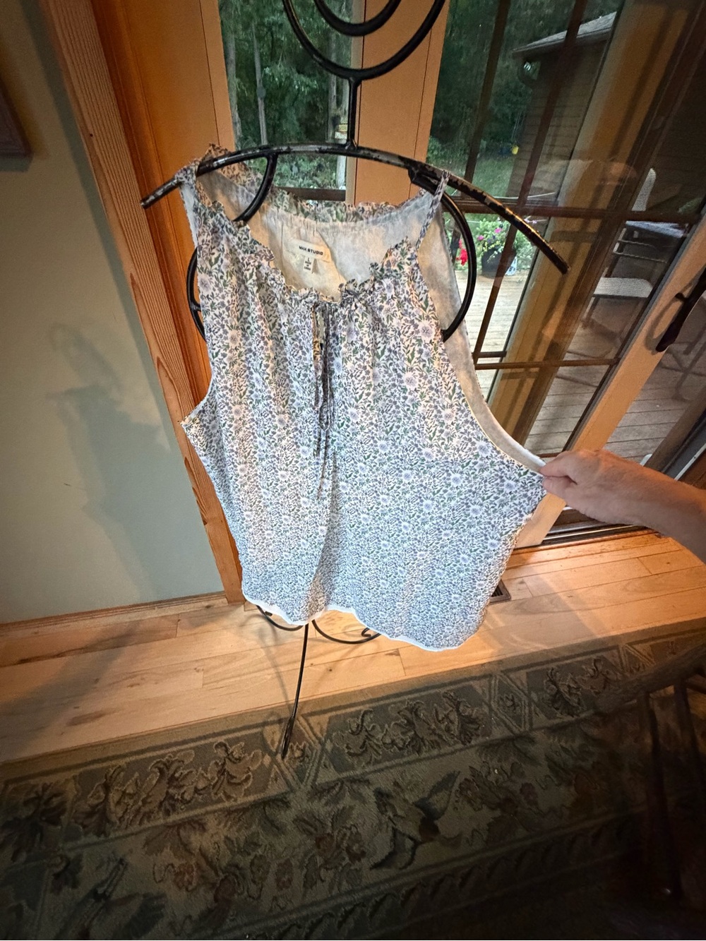 Max Studio Sleeveless Ruffled & Tie Neckline Lined Lavender & Green Floral Tunic